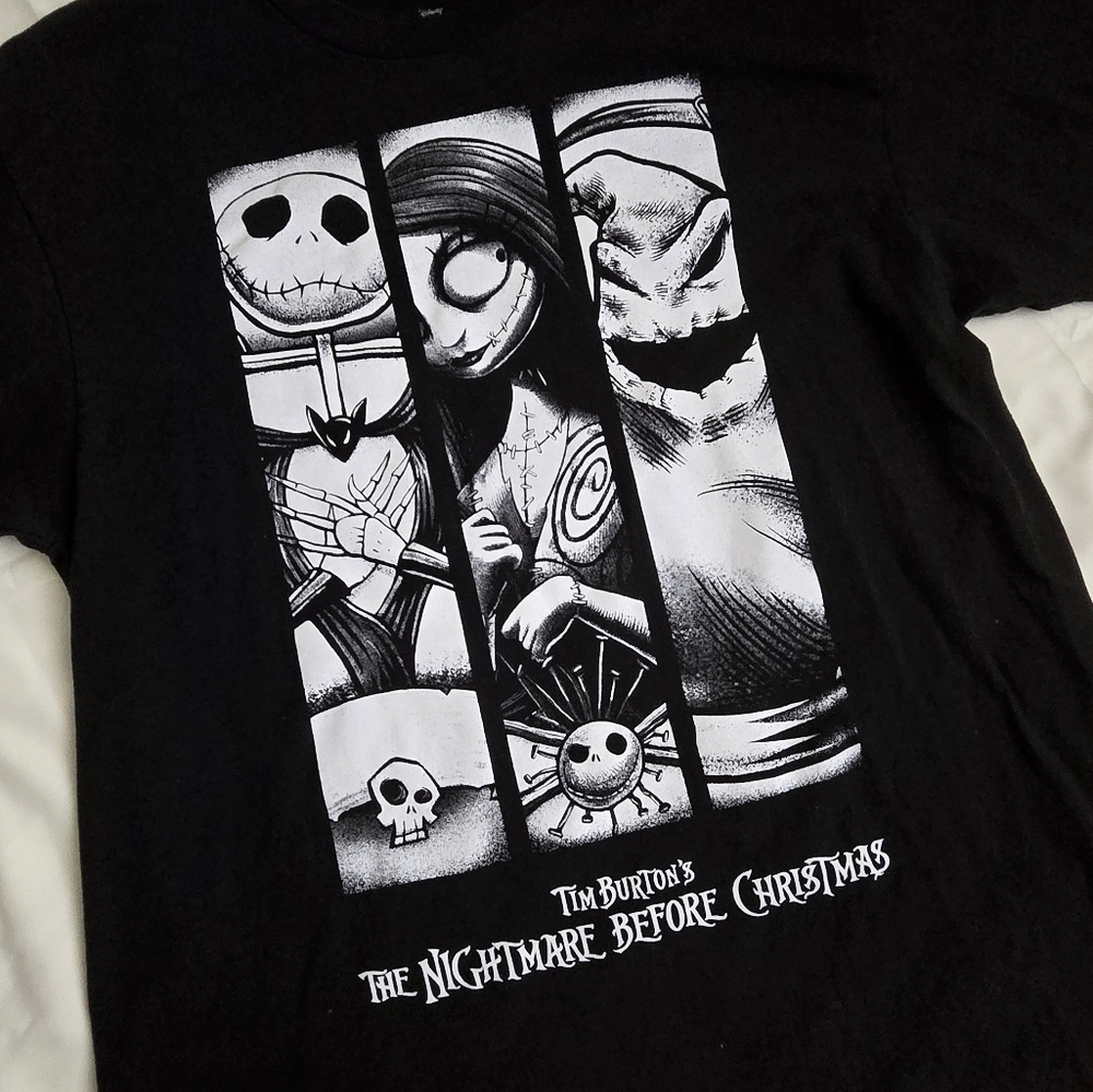 Disney Tim Burton's Nightmare Before Christmas T-shirt Size